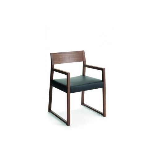 Drevená stolička s podrúčkami LINEA